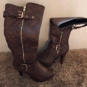 Knee high quilted high heel boot